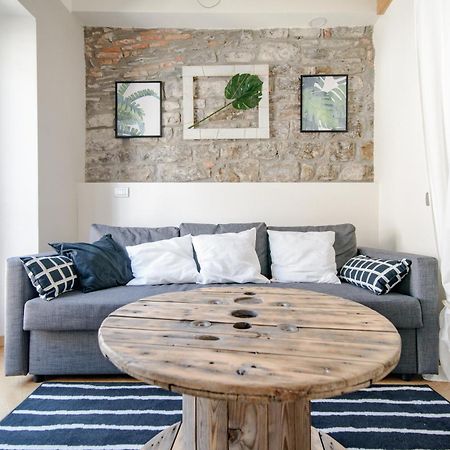 Gem Of The Lake - Luxury Apartment Como Old Town Εξωτερικό φωτογραφία