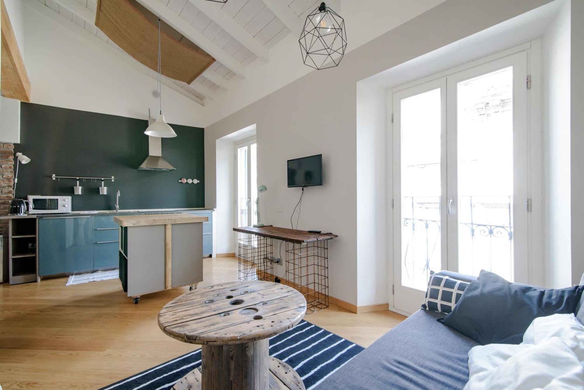 Gem Of The Lake - Luxury Apartment Como Old Town Εξωτερικό φωτογραφία
